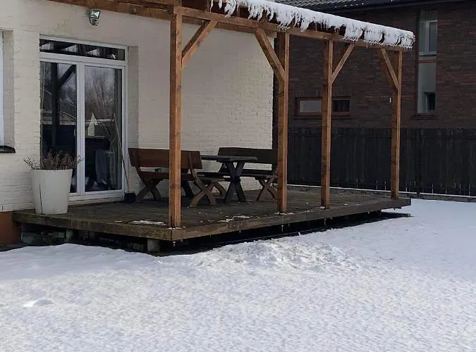 Butas Pilaites Svetingi Namai *